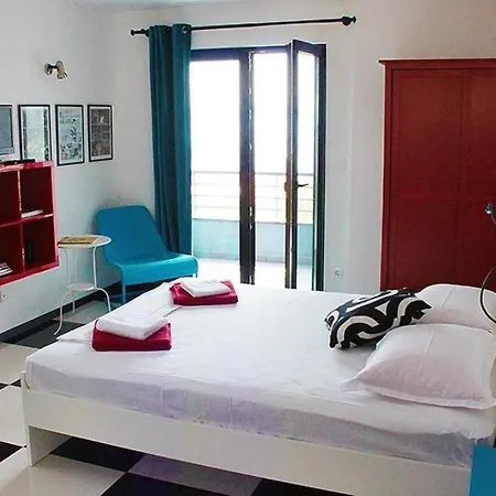 Vila Maslina 펜션 마카르스카